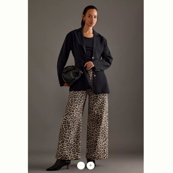 By Anthropologie Sculpted Blazer - Picture 9 of 10